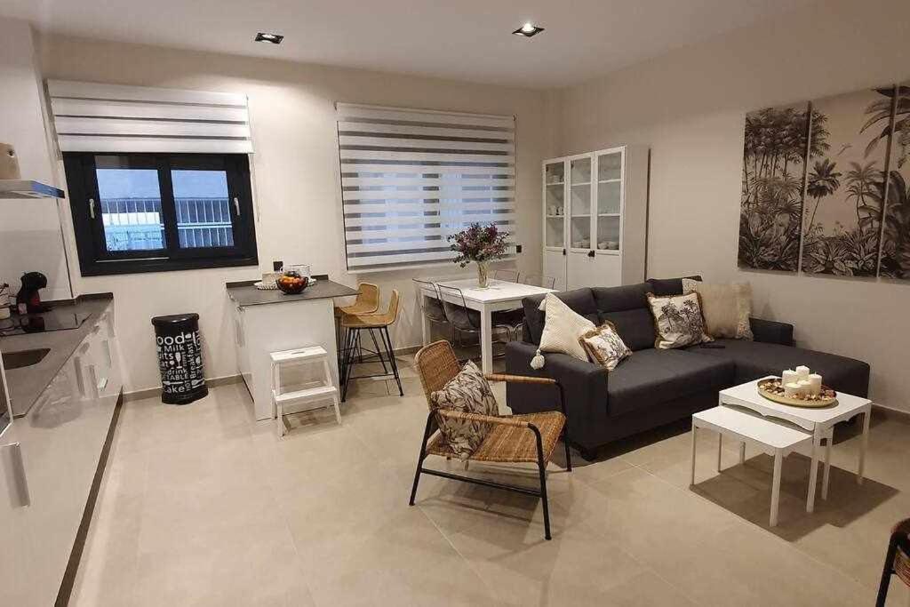 Estupendo Piso Nuevo En Playa Victoria Lejlighed Cádiz Eksteriør billede