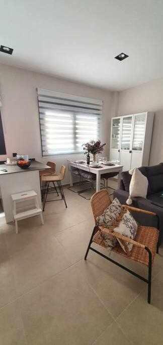 Estupendo Piso Nuevo En Playa Victoria Lejlighed Cádiz Eksteriør billede